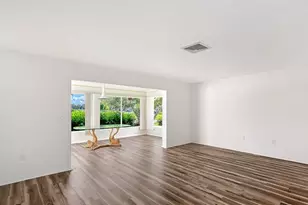 6906 Curtiss Ave, Sarasota, FL 34231 - Photo 12