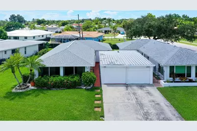 6906 Curtiss Avenue #132, Sarasota, FL 34231 - Photo 2