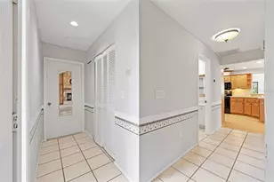 8006 Oak Dr, Palmetto, FL 34221 - Photo 10
