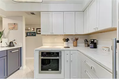 2121 Wood Street #113, Sarasota, FL 34237 - Photo 12