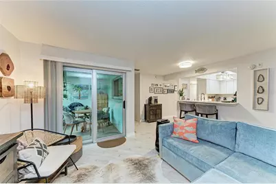 2121 Wood Street #113, Sarasota, FL 34237 - Photo 6