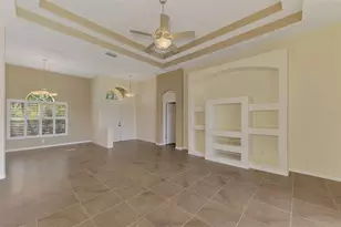 6721 Carlyle Ln, Sarasota, FL 34243 - Photo 8