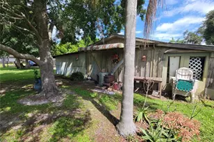 900 Bokhara Pl, Sarasota, FL 34232 - Photo 14