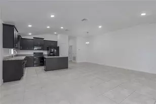 9123 46th Ct E, Parrish, FL 34219 - Photo 2
