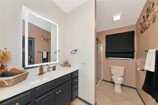 710 Myakka Rd, Sarasota, FL 34240 - Photo 32