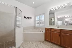 1729 Pinyon Pine Dr, Sarasota, FL 34240 - Photo 30