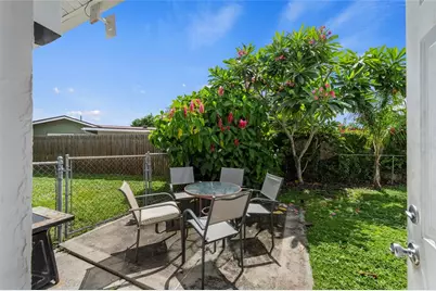 4594 Parnell Drive, Sarasota, FL 34232 - Photo 24
