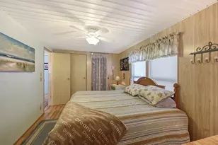 2036 S Mobile Estates Dr, Sarasota, FL 34231 - Photo 10