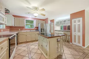2046 Cordes St, Osprey, FL 34229 - Photo 10