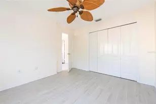 870 Hudson Ave, Sarasota, FL 34236 - Photo 12