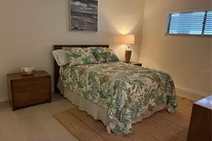 1100 Benjamin Franklin Dr, Sarasota, FL 34236 - Photo 14
