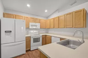 4240 Malickson Dr, Parrish, FL 34219 - Photo 10