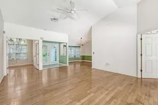 4481 Oak View Dr, Sarasota, FL 34232 - Photo 6