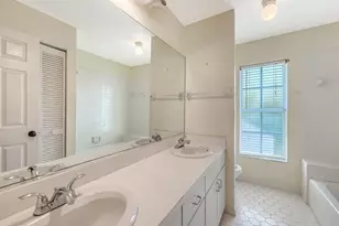 4481 Oak View Dr, Sarasota, FL 34232 - Photo 28