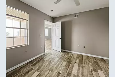 3005 Chianti Court #208, Sarasota, FL 34237 - Photo 10