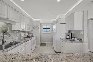 6480 Midnight Pass Rd, Sarasota, FL 34242 - Photo 20