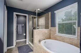 5918 Oak Mill Terrace, Palmetto, FL 34221 - Photo 18