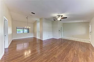 212 68th St NW, Bradenton, FL 34209 - Photo 8