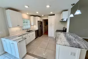 3240 Patton St, Sarasota, FL 34235 - Photo 8