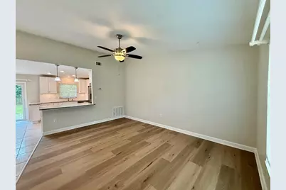 3240 Patton Street, Sarasota, FL 34235 - Photo 4