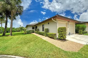 3615 Muirfield Dr, Sarasota, FL 34238 - Photo 2