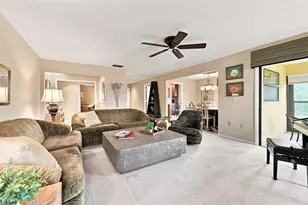 3615 Muirfield Dr, Sarasota, FL 34238 - Photo 10