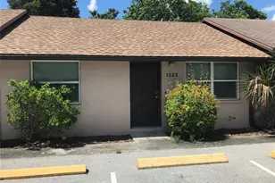 1323 54th Ave E, Bradenton, FL 34203 - Photo 1