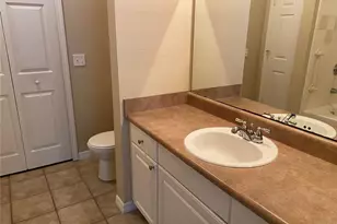 5550 Rosehill Rd, Sarasota, FL 34233 - Photo 8