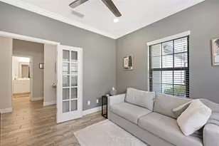 6423 Positano Ct, Sarasota, FL 34243 - Photo 10