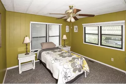 716 50th Avenue W, Bradenton, FL 34207 - Photo 6