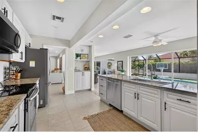 567 Bird Key Drive, Sarasota, FL 34236 - Photo 20