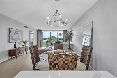 7461 W Country Club Drive N #408, Sarasota, FL 34243 - Photo 14