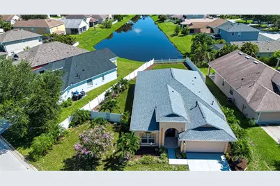 4124 101st Avenue E, Parrish, FL 34219 - Photo 6