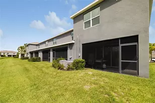6593 Serenity Falls Ln, Sarasota, FL 34240 - Photo 6