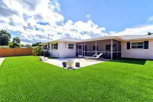 2923 Concord St, Sarasota, FL 34231 - Photo 54
