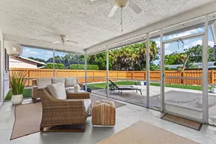 2923 Concord St, Sarasota, FL 34231 - Photo 42