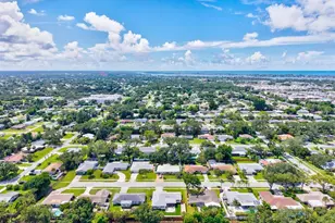 2923 Concord St, Sarasota, FL 34231 - Photo 68