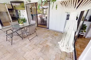 2461 Gold Oak Ct E, Sarasota, FL 34232 - Photo 22