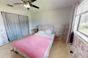 2461 Gold Oak Ct E, Sarasota, FL 34232 - Photo 18