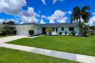 2461 Gold Oak Ct E, Sarasota, FL 34232 - Photo 1