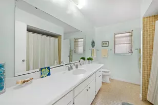 614 Gladstone Ln, Bradenton Beach, FL 34217 - Photo 34