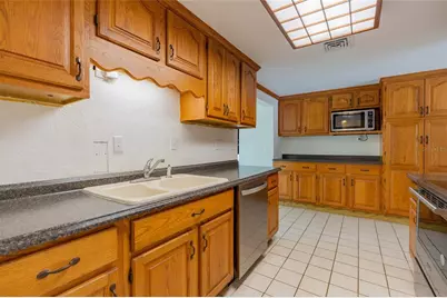 605 Barnes Parkway, Nokomis, FL 34275 - Photo 14