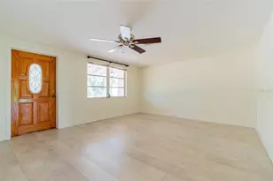 605 Barnes Pkwy, Nokomis, FL 34275 - Photo 8
