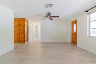 605 Barnes Pkwy, Nokomis, FL 34275 - Photo 10