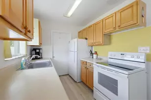 723 S Brink Ave, Sarasota, FL 34237 - Photo 10