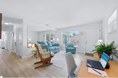 723 S Brink Avenue, Sarasota, FL 34237 - Photo 6