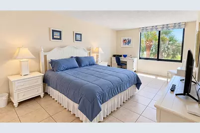 1975 Gulf Of Mexico Drive #G4-307, Longboat Key, FL 34228 - Photo 14