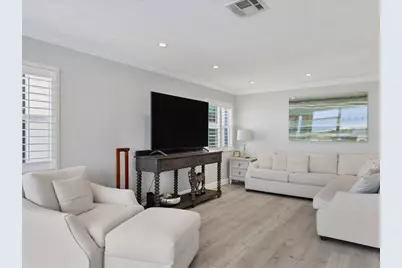 226 Golden Gate Point #44, Sarasota, FL 34236 - Photo 28