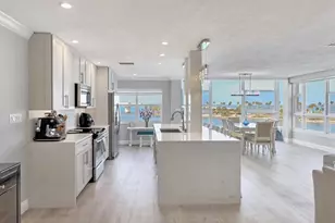226 Golden Gate Point, Sarasota, FL 34236 - Photo 8
