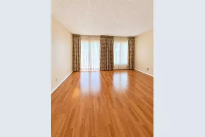 2901 26th Street W #316, Bradenton, FL 34205 - Photo 4